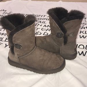 Brown Bailey Button UGGS